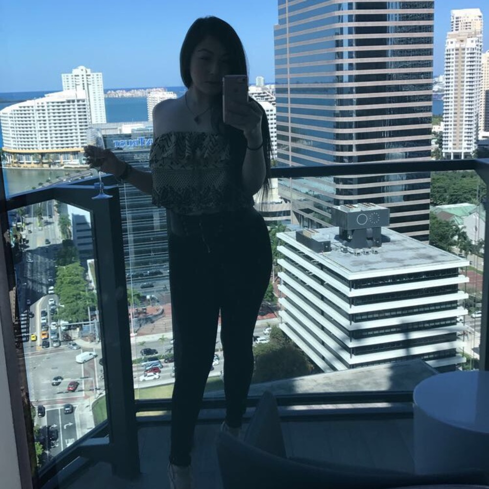 Meet your Posher, Vanessa